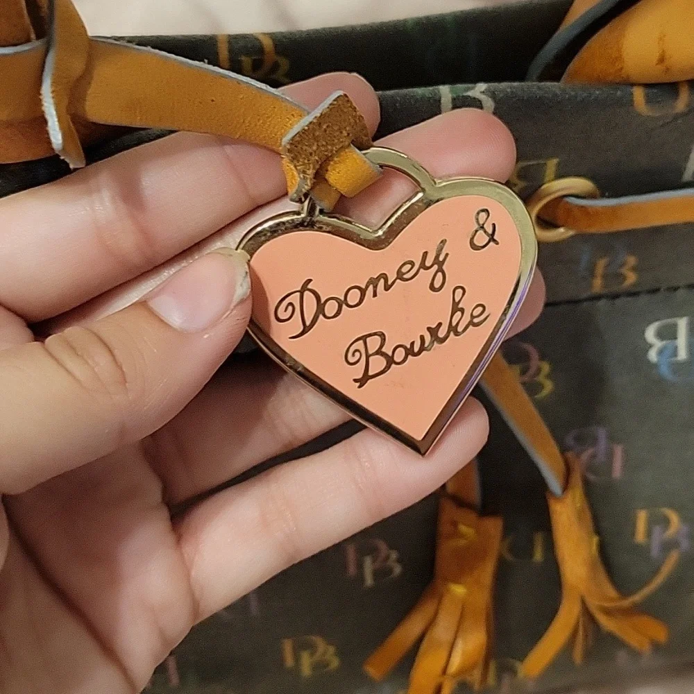 Vintage authentic dooney and bourke bag - Picture 4 of 8